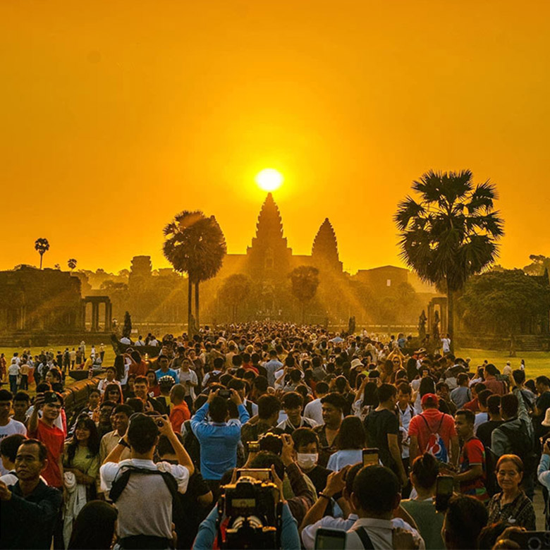 angkor-wat-sunrise-equinox